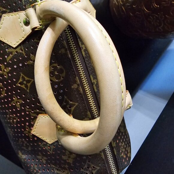 EUC Authentic RARE Limited Edition LV Perforated Speedy 30 Orange - Picture 13 of 16